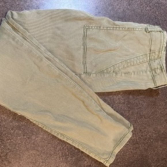 CAbi Style #5315 The Quest Skinny Stretch Corduroy Pants Army Green Size 10 - Picture 2 of 6